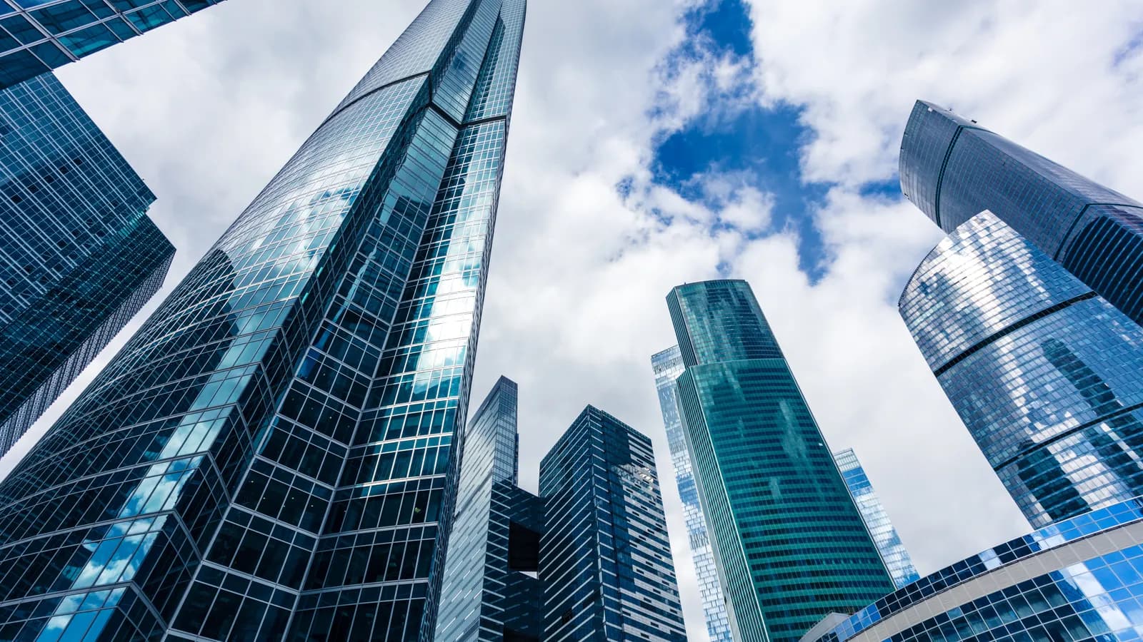 Competition supervisor calls out Government for unfair business competition policy in SOE procurement